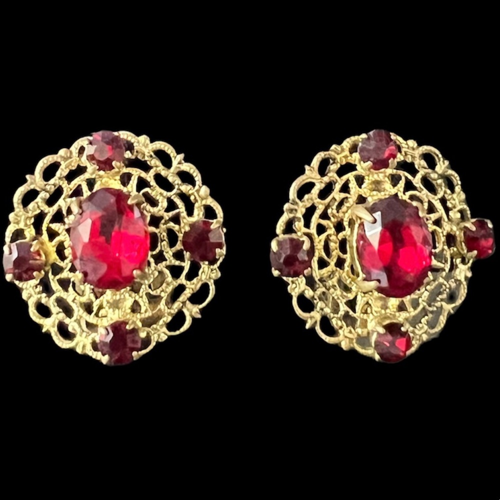 Vintage Gold Color and Red Clip-on Earrings